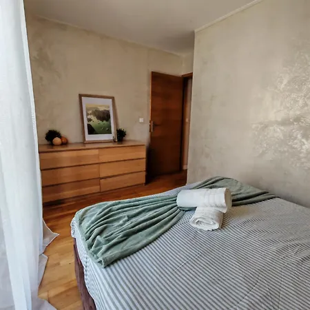 Apartment Bel Appartement, Parking Gratuit, Metro A 150M Clichy