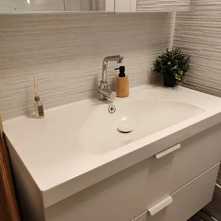 Apartment Bel Appartement, Parking Gratuit, Metro A 150M Clichy